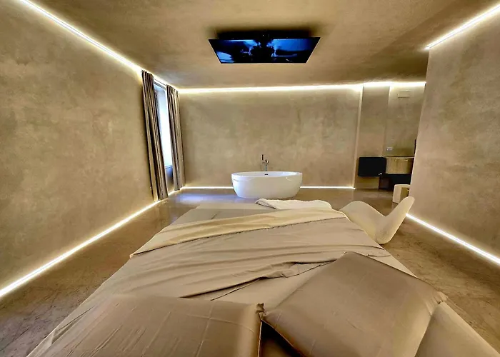Daire Dune At Spanish Steps Luxury Apartment-suite *