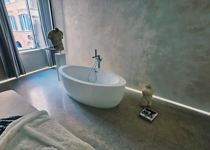 Dune At Spanish Steps Luxury Apartment-suite *