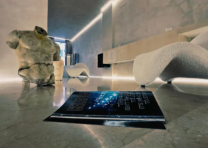 Dune At Spanish Steps Luxury Apartment-suite