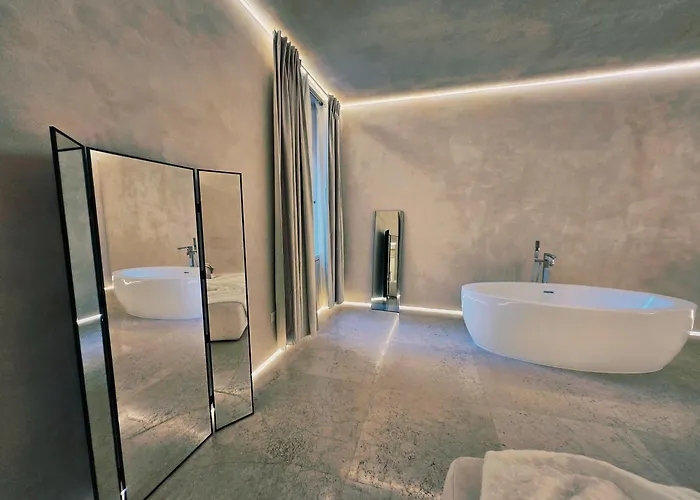 Dune At Spanish Steps Luxury Apartment-suite Roma