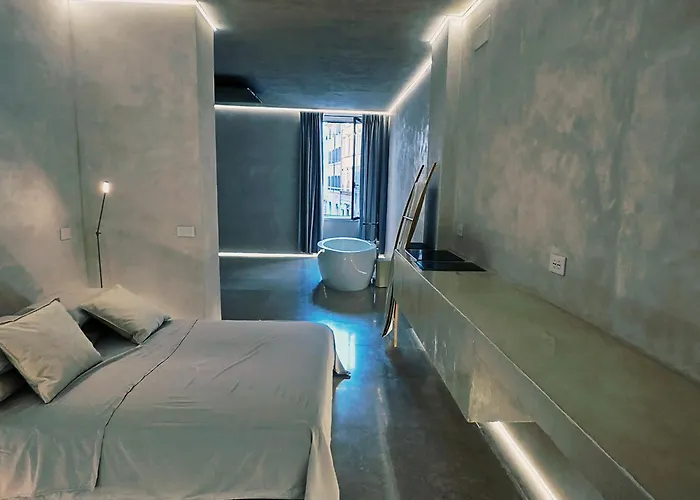 Daire Dune At Spanish Steps Luxury Apartment-suite